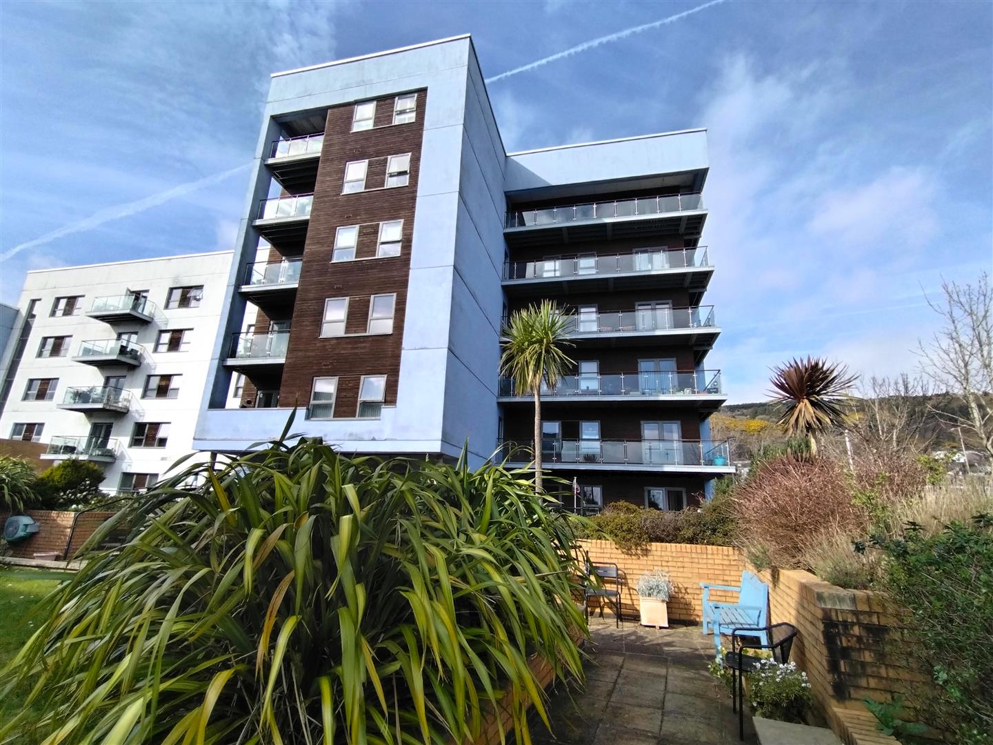 Mariners Court, Lamberts Road, Marina, Swansea, SA1 8QW